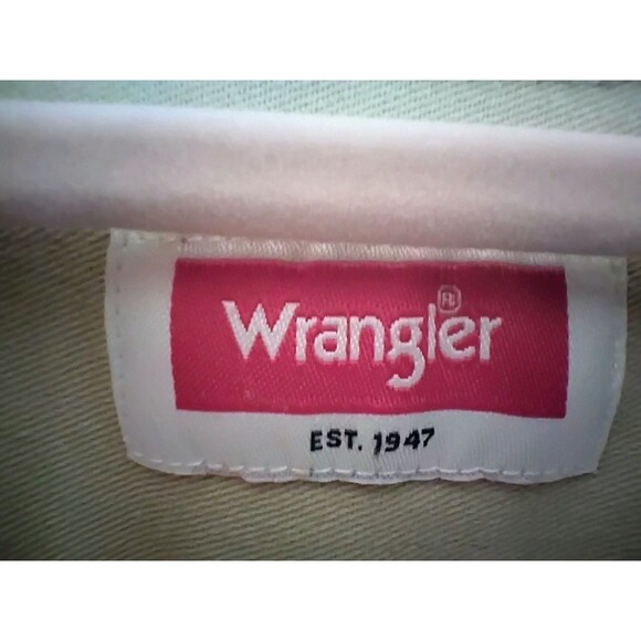 Wrangler Women's Short Sleeve Button Up Shirt, Size M‎ - Picture 6 of 9